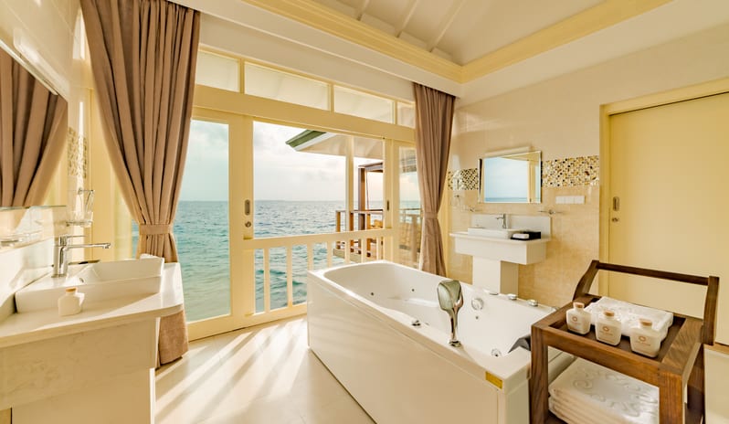 indian-ocean-holidays-maldives-siyam-world-maldives-two -bedroom-grand-water-pavilion-with-slide